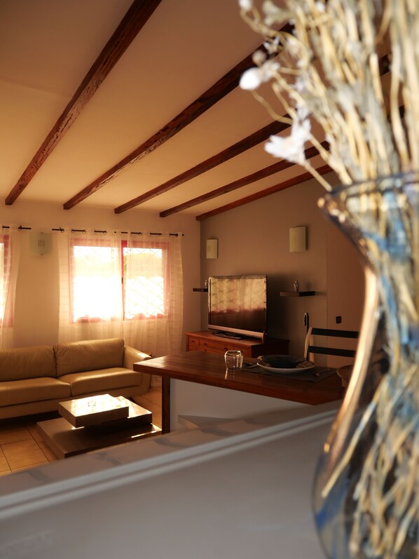 Comfort Apartment | Living area