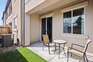 Outdoor dining - Ski & Relax: Updated Townhome Near Downtown, Casinos & Board Games! (Reno)