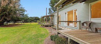 Modern character cottage 10 minutes to Mount Gambier on picturesque small farm
