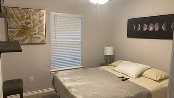 Casa familiar | 3 habitaciones, tabla de planchar con plancha y wifi gratis