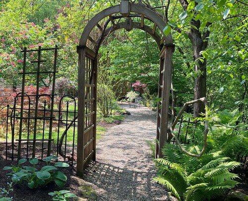 Whitetail Ridge Cabin ,Sleeps 10