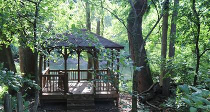 Whitetail Ridge Cabin ,Sleeps 10