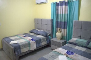 3 bedrooms, bed sheets