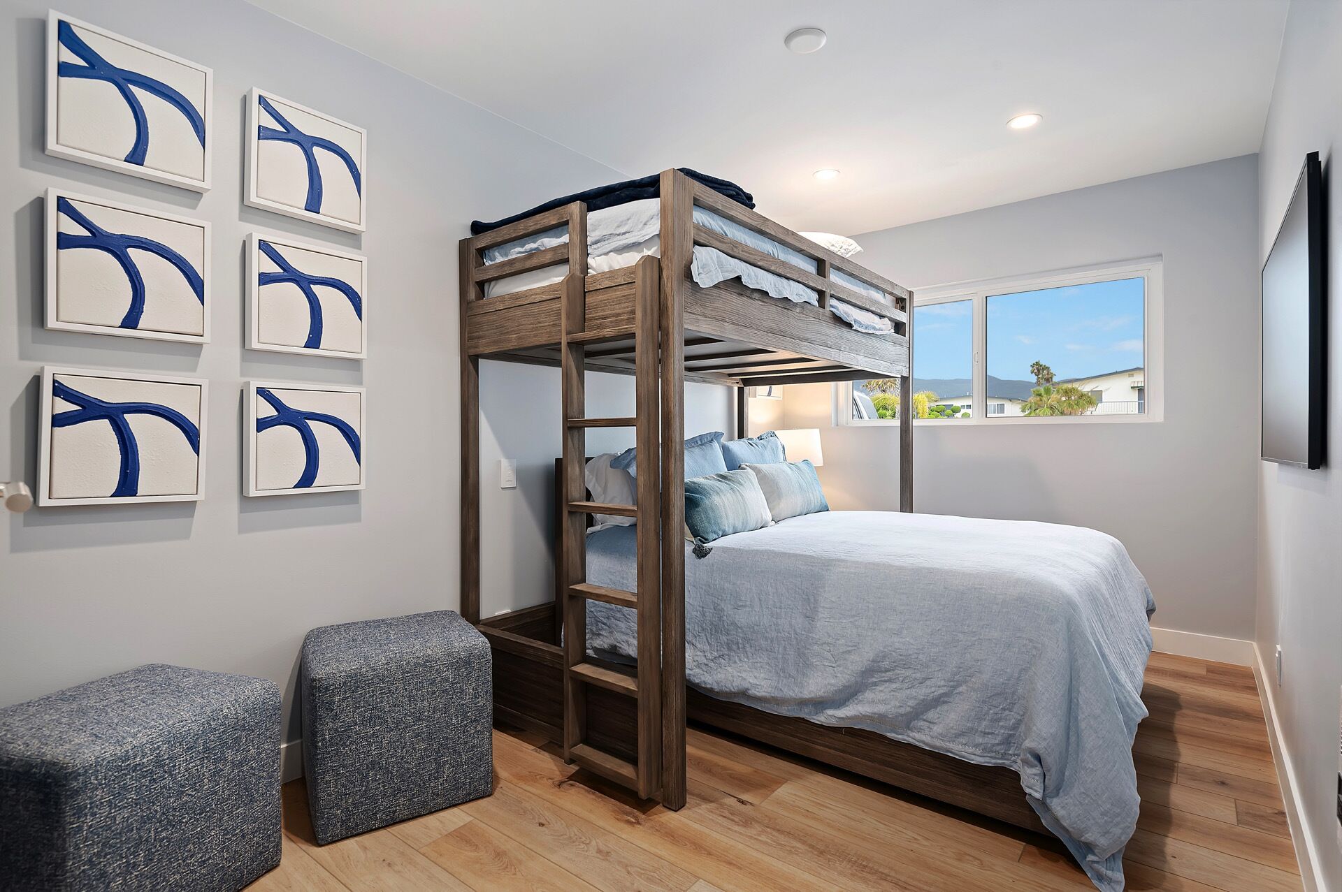 2 chambres, fer et planche à repasser, Wi-Fi gratuit, draps fournis