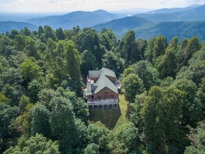 Exterior - Heaven's Point | Great views, pet friendly (Old Fort)