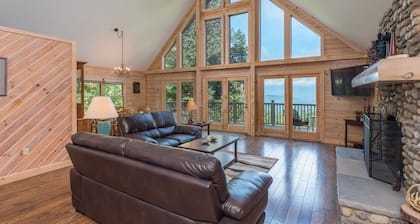 Heaven's Point | Great views, pet friendly