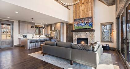 High Low Cabin - A Mountain Lodge in The Lodges at Eagles Nest