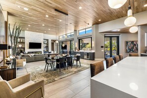 Immagine non classificata, 2 di 48, pulsante