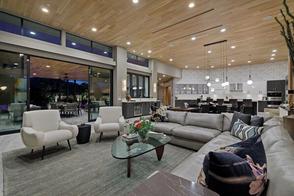 Oklassificerad bild, 1 av 48, knapp