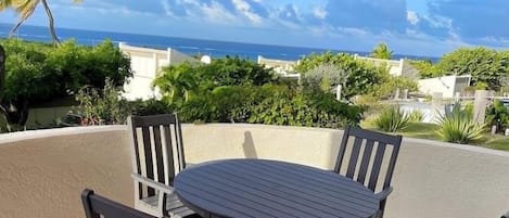 Enjoy morning coffee with an ocean view!