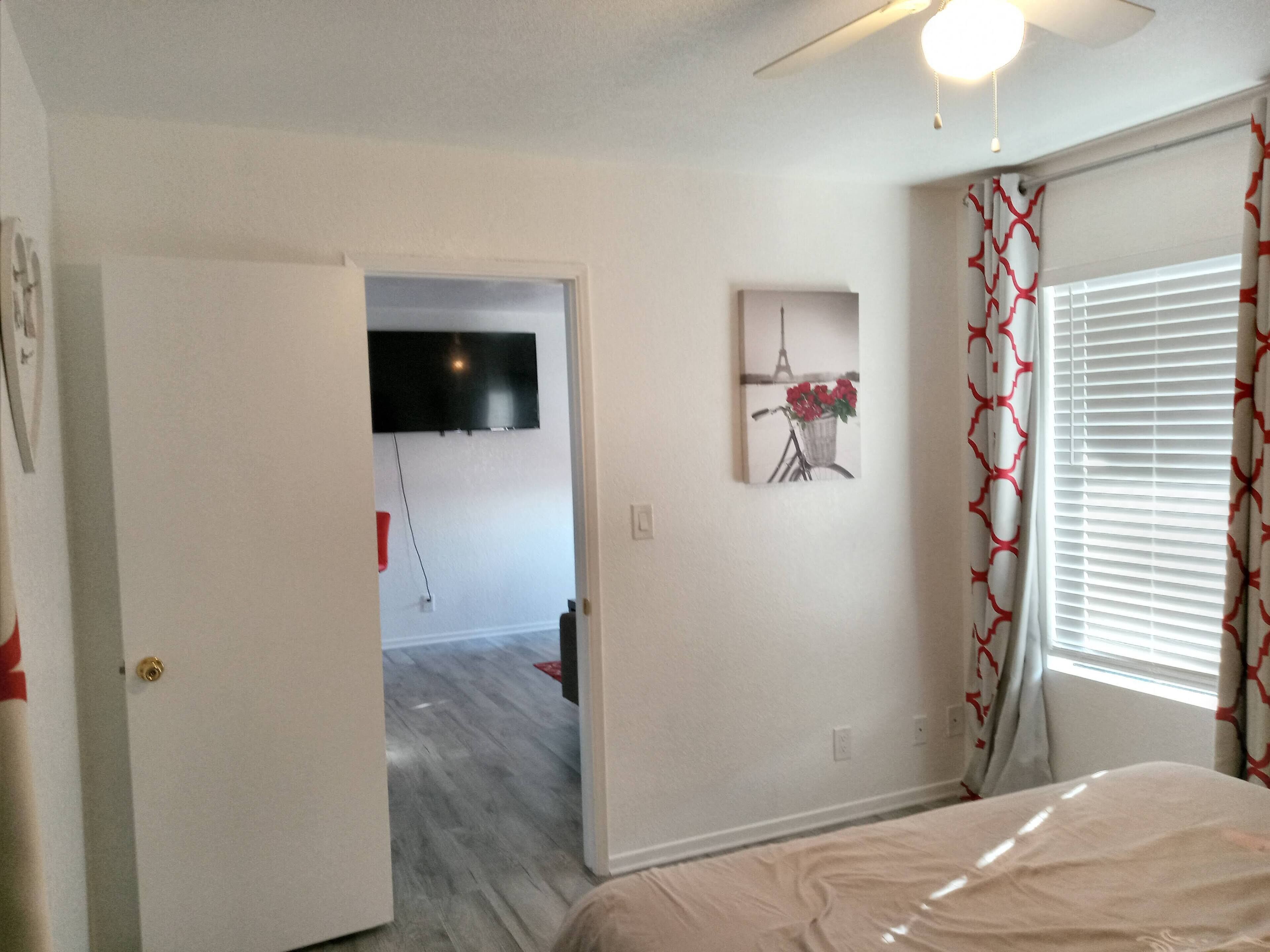 1 quarto, ferros/tábuas de passar roupa, Wi-Fi, roupa de cama