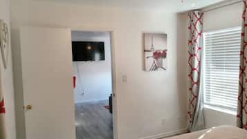 1 quarto, ferros/tábuas de passar roupa, Wi-Fi, roupa de cama