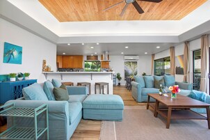 Condo, 3 Bedrooms, Ocean View (KPL-46) | Living area