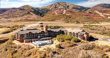 Lodge at Stillwater by KBM Resorts