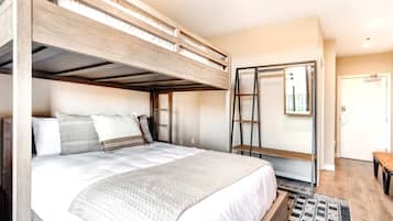 2 bedrooms, individually decorated, individually furnished