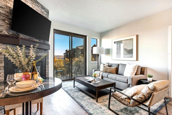 Condo, 2 Bedrooms (MAS-2062) | Living area | 50-inch TV with digital channels - The Mason by KBM (Heber City)