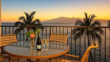 Villa, 3 Bedrooms (Oceanfront, Sleeps 9 (ML-3672)) | View from room
