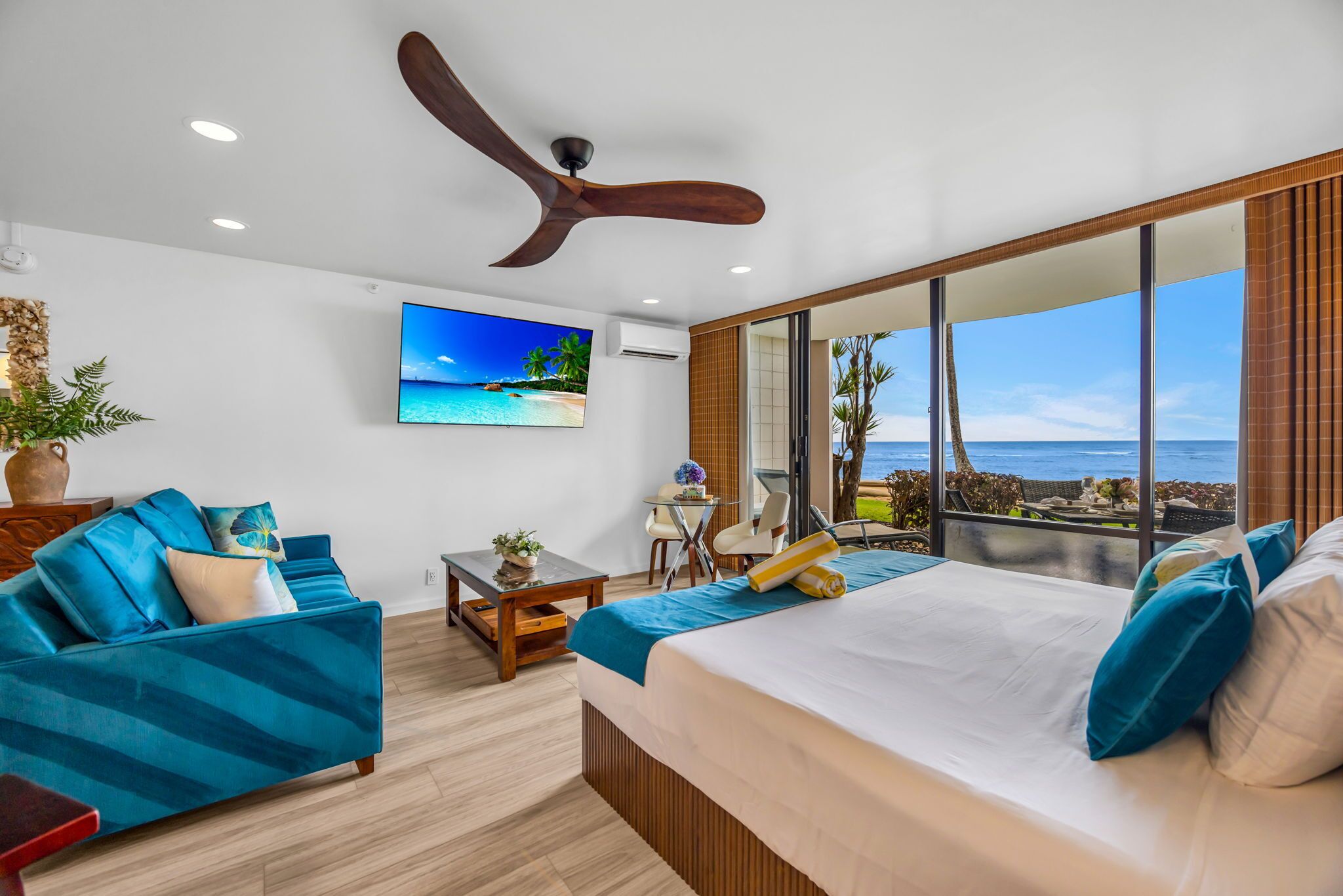 2 bedrooms, iron/ironing board, free cribs/infant beds, bed sheets