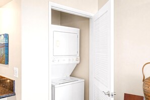 Laundry room - Valley Isle Resort by KBM (Lahaina)