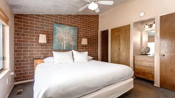 Studio (3 Bedrooms) | 3 bedrooms, individually decorated, individually furnished