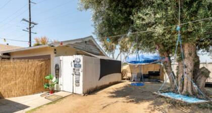 Great stay with games 35 min from Disneyland,universal studios,knotts berry farm