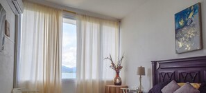 Minibar, in-room safe, blackout curtains, free WiFi