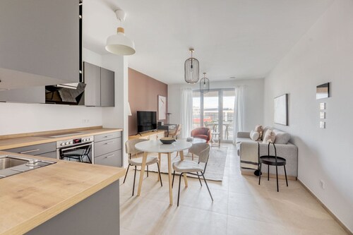 New Gasperich 1BR w/ Balcony & Elevator nr bus station, by Blueground