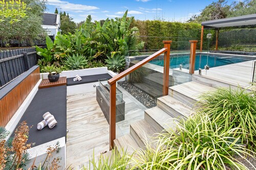 St Tropez - Tranquil Blairgowrie Escape