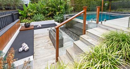 St Tropez - Tranquil Blairgowrie Escape