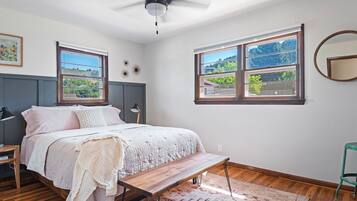 3 habitaciones, tabla de planchar con plancha y cuna de viaje