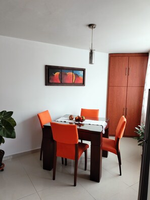 Dining - SantaMaria Apartment (Bogotá)