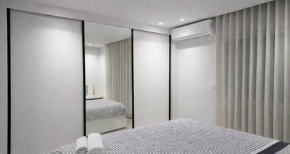 Lovely 1-Bed Apartment in lac1 Tunis