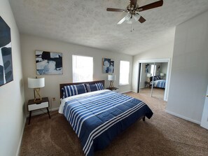 5 bedrooms, in-room safe, desk, iron/ironing board