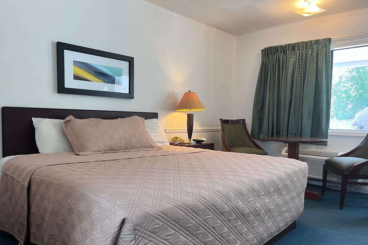 Deluxe Single Room, 1 King Bed