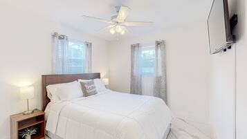 2 chambres, bureau, Wi-Fi, draps fournis