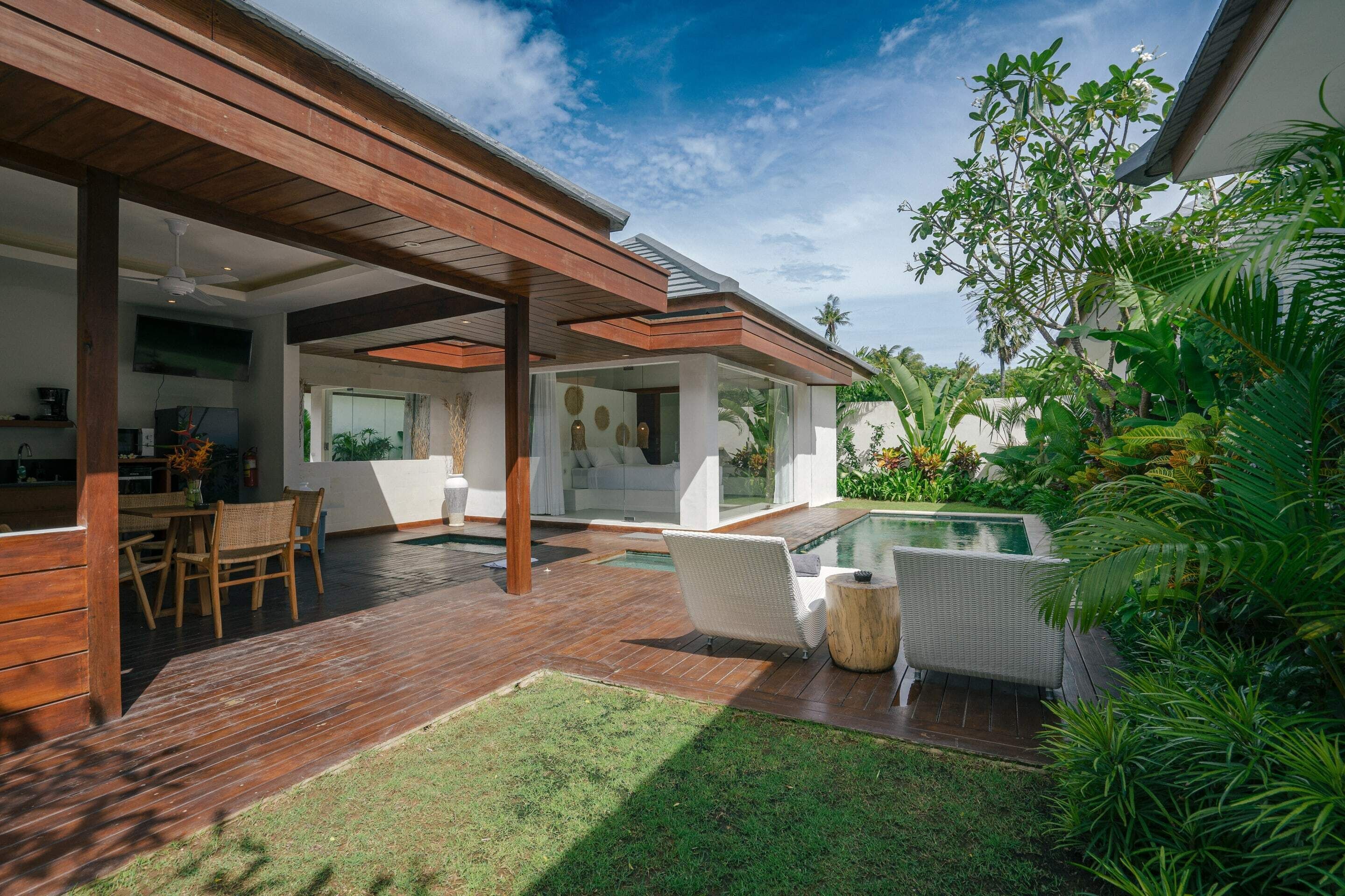 Basic Villa, 1 King Bed | Property grounds
