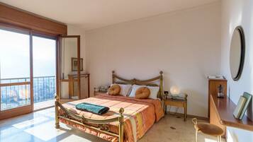 2 camere, ferro/asse da stiro, accesso a Internet, lenzuola