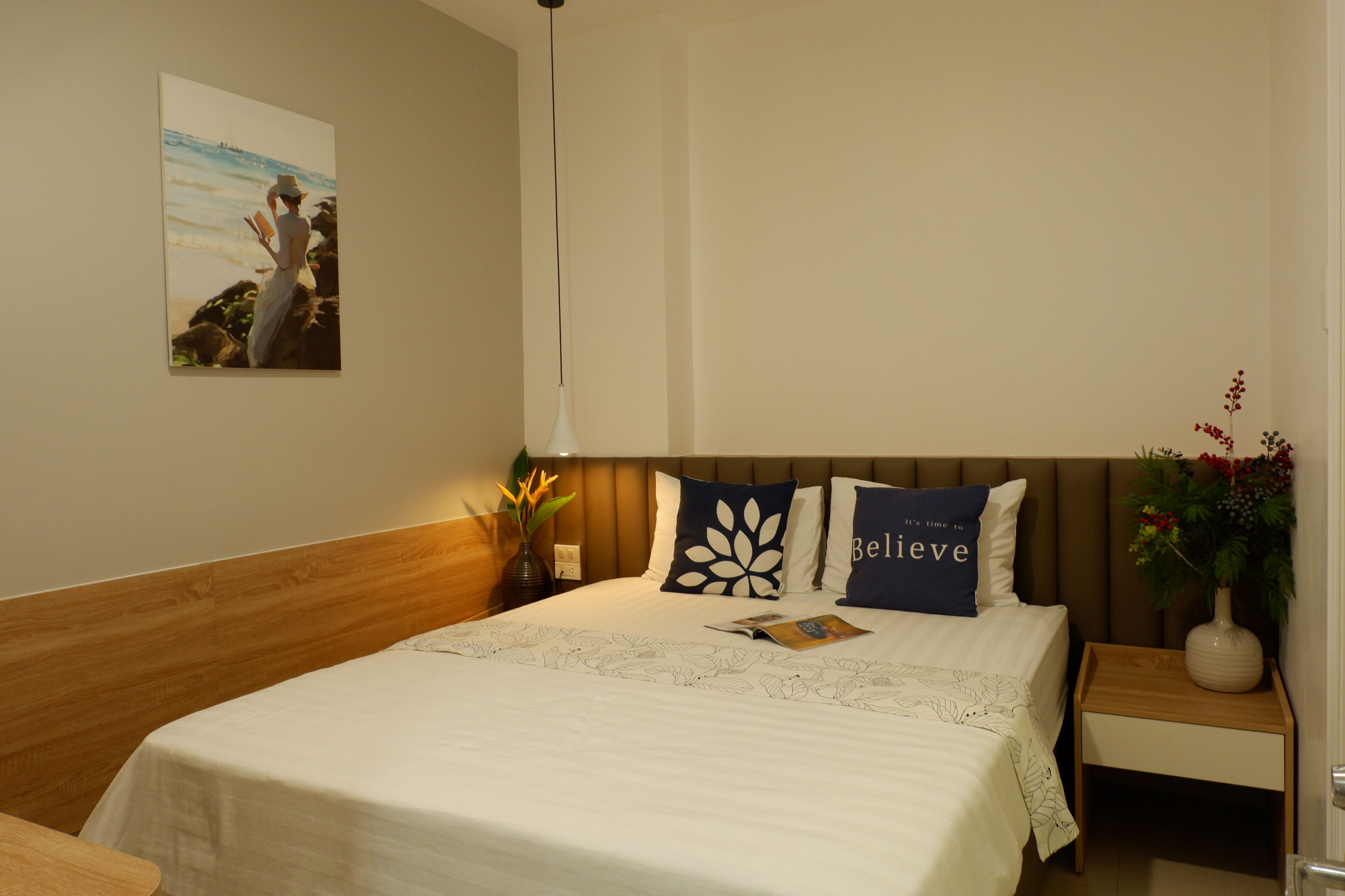 Standard-Doppelzimmer | Minibar, individuell dekoriert, individuell eingerichtet, Schreibtisch