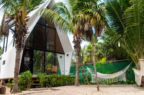 Cacao Cabin, Only Adults