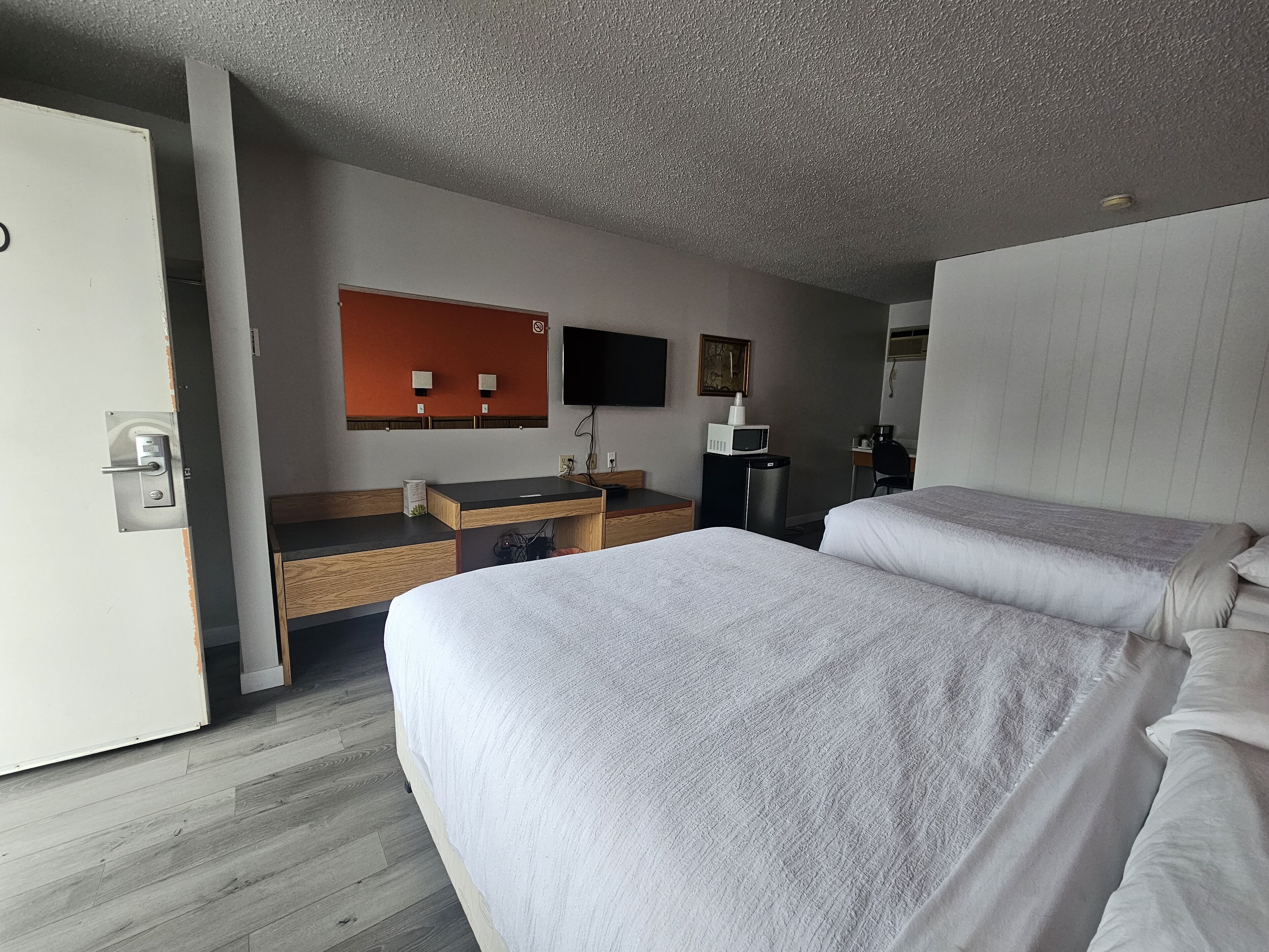 Room, 2 Queen Beds, Non Smoking | Desk, free WiFi, bed sheets