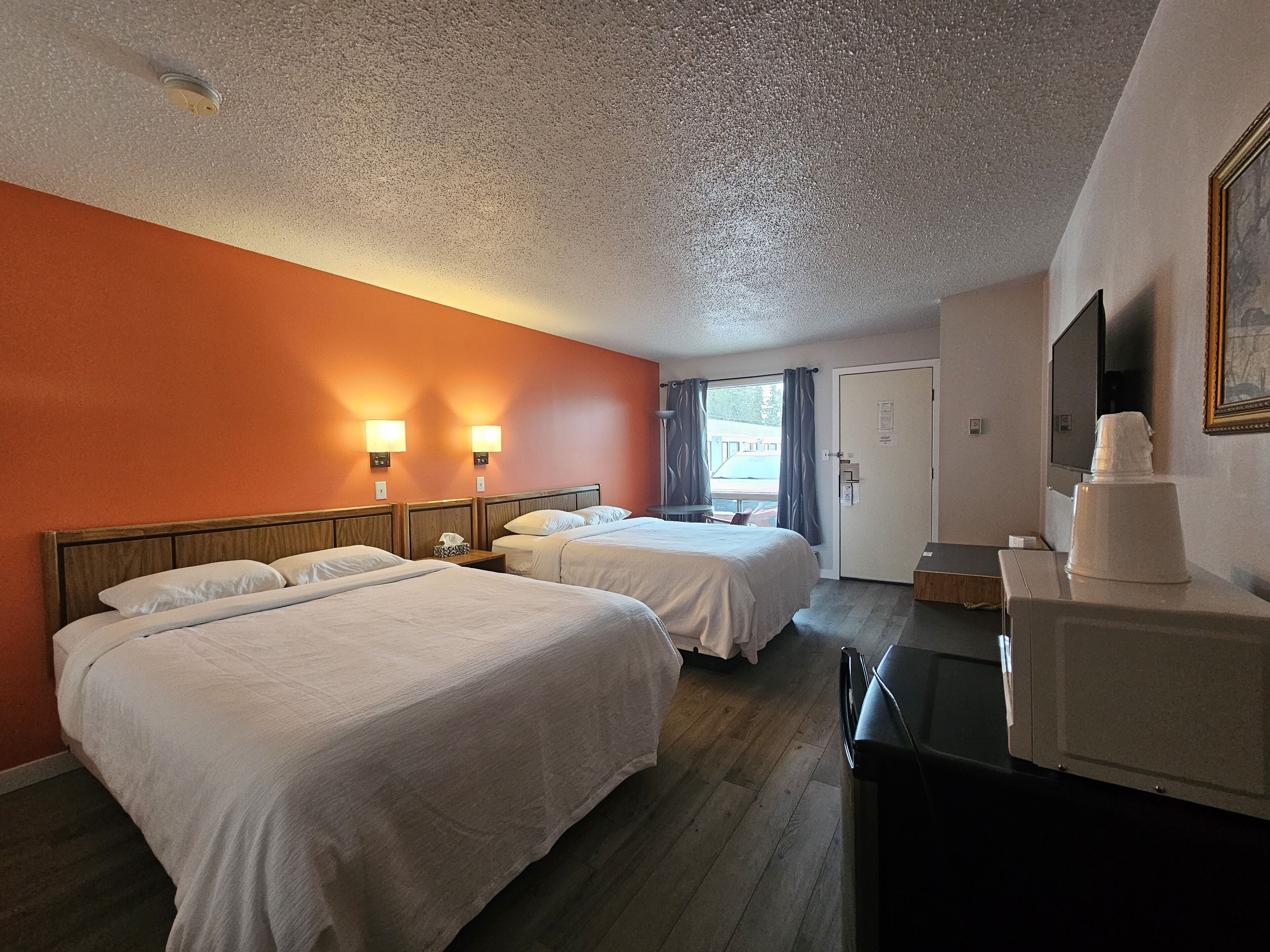 客房, 2 張加大雙人床, 非吸煙房 | 書桌、免費無線上網、床單