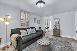 Smart TV - SLC: Little Link 15% off thru 2025! (Salt Lake City)