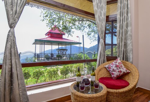Chail Cabana 3BHK Villa - King sized be,Wi-Fi+Garden+BBQ+Bonfire