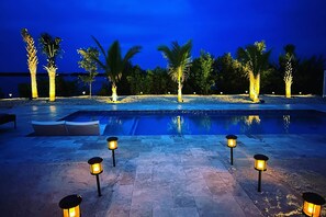 Immagine non classificata, 2 di 50, pulsante