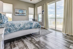 4 Schlafzimmer, Bügeleisen/Bügelbrett, WLAN