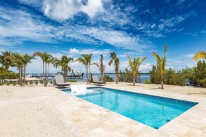 Immagine non classificata, 4 di 50, pulsante