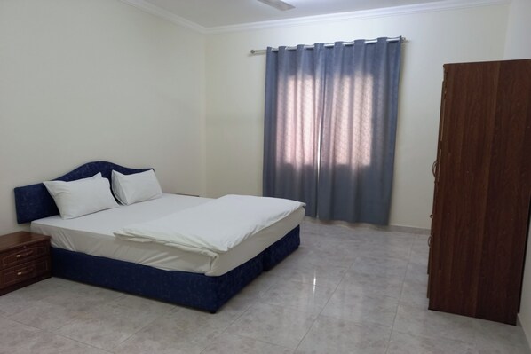 1 bedroom, laptop workspace, free WiFi, bed sheets - Super Oyo 147 Babylon Furnished Apartment (Salalah)