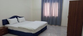 Super Oyo 147 Babylon Furnished Apartment