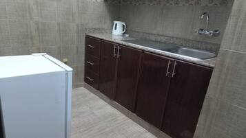 1 bedroom, laptop workspace, free WiFi, bed sheets