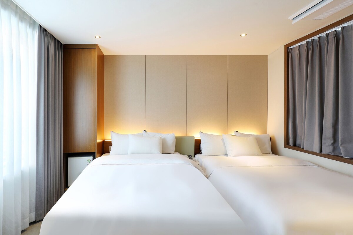Family Double Room | Premium bedding, down comforters, minibar (free items), in-room safe